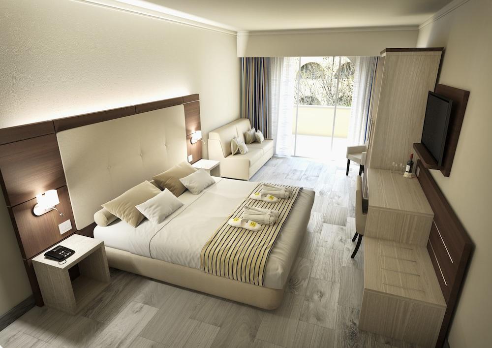 Tui Magic Life Calabria Hotel ปิซโซ ภายนอก รูปภาพ
