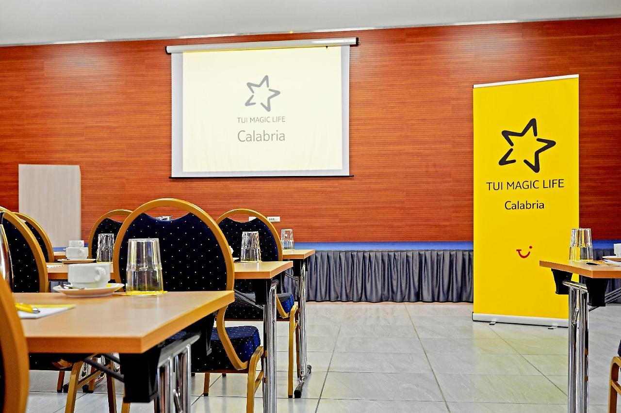 Tui Magic Life Calabria Hotel ปิซโซ ภายนอก รูปภาพ