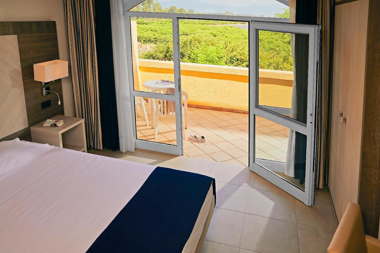 Tui Magic Life Calabria Hotel ปิซโซ ภายนอก รูปภาพ