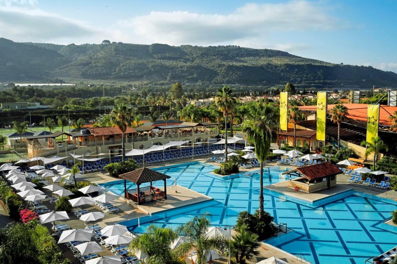 Tui Magic Life Calabria Hotel ปิซโซ ภายนอก รูปภาพ